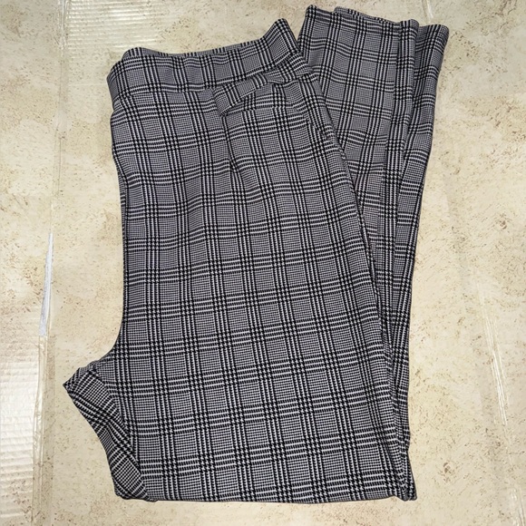 Pants - Black and White Plaid Work Pants